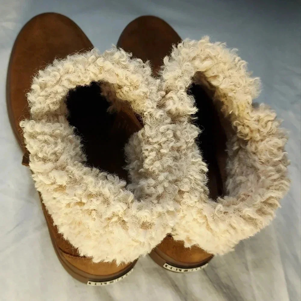 Cole Haan Nantucket Cozy Ankle Fur Buckle Strap Cowhide Like Fabric Women Boot 7 - Picture 11 of 13